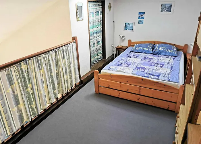 Village Merlin - T2 Mezzanine 5 Couchages Port Mae-5824 *
